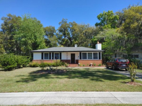 The Kind House Hosting, Low Monthly Rates, Traveling Nurses, FLETC, & Travelers!